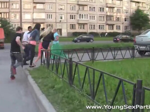 Групповое студенческое порно с Эриком