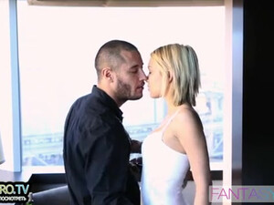 Утренний секс семейной пары