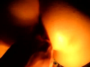 Мужик нежно ебет телку в попку