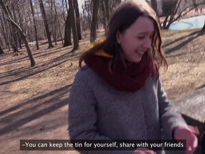 Парень с Воронежа привел домой русскую красотку, потому что проспорила секс