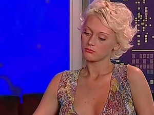 Красотки Сосут Пенисы И Показывают Попки