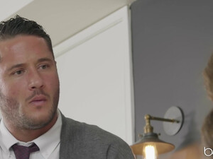 Препод трахает студентку Elena Koshka на экзамене