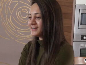 Трахается с негром на анальном кастинге