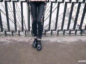 Поимел в анал девушку в форме медсестры