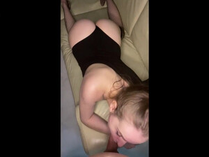 Согласилась на минет и камшот на волосы всего за 100 рублей!