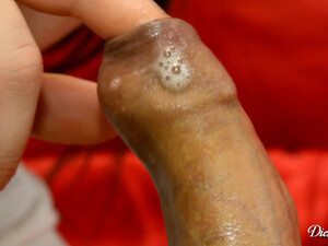 Русский минет крупным планом от молоденькой красотки с пухлыми губами