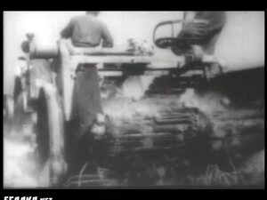 Порка красивой девки на столе