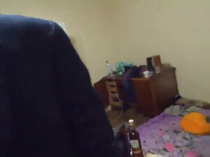 Студенты на квартире устроили групповую оргию