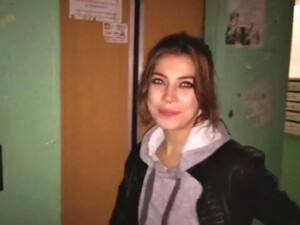 Парочка студентов-экстремалов долбятся прямо в подъезде одного из домов