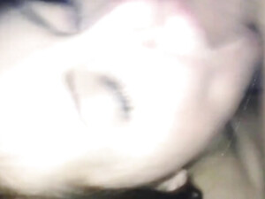 Чувак присунул стояк в пьяную подругу, обещавшую никогда ему не давать