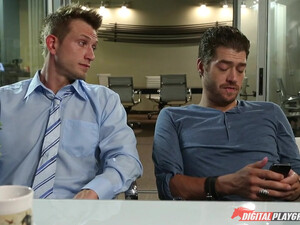 Мужик нагло трахнул грудастую подругу