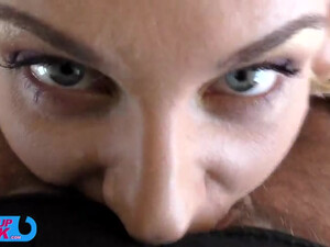 Секс в общаге с двумя длинноногими роскошными красотками