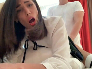 Красивая студентка из Омска сосет у репетитора по английскому языку