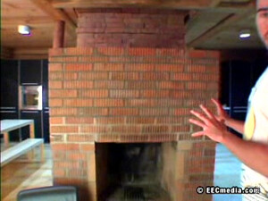 Сексапильные телочки из Сочи мастурбируют киску друг другу