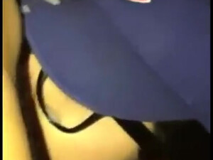 Большой член с трудом влез в рот очкастой потаскухе