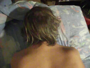 Старая мамка сосет большой пенис любовника