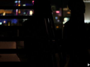 Крошка в чулках любит анальный секс с любовником