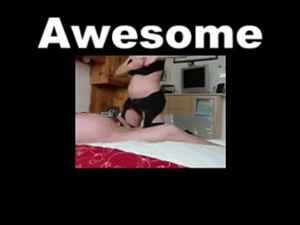 Женушка с большими дойками дрочит мужу член