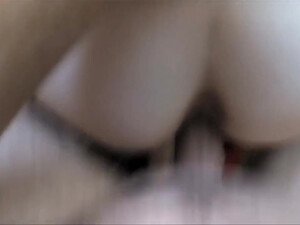 Русский домашний секс в позе догги стайл