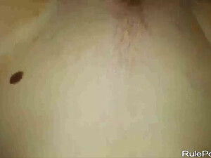 Русская пара снимает свой трах в пизду крупным планом