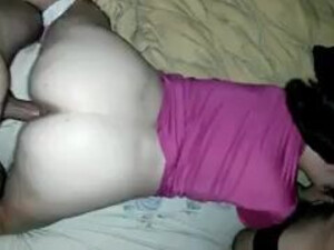 Ей нравится когда спереди и сзади