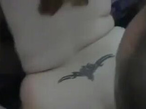 В номере отеля с двумя