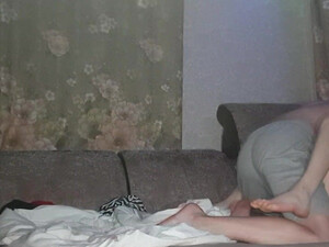 Домашнее порно видео парня и худой девушки из 5-го подъезда