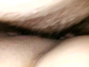 Когда супруг не хочет жену ни с кем делить