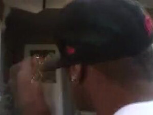 Твоя рыжая мама с большими сиськами - камшот 4 черных