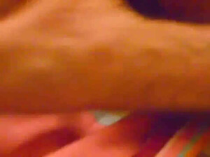 Два мужика шпилят по кругу сексвайф, а рогоносец это снимает на iphone