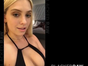 Сексвайф посасывает яички и огромный писюн негра перед еблей на камеру