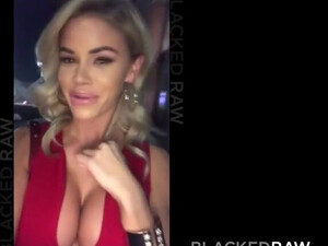 Силиконовая сексвайф чпокается в гостинице с негром ради дорогого