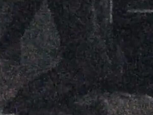 Мулат натягивает писю белой шлюхи на длинный член