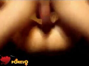 Любовник толстым членом ебёт пизду подружки