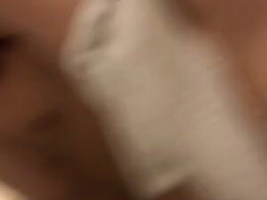 Пацан трахнул бывшую супругу на камеру и кончил ей во мокренькую письку