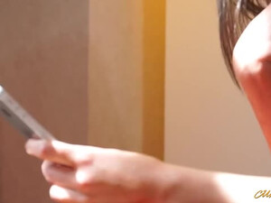 Стройная девочка любит анальный секс