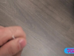 Кастинг молодой девушки с очень красивой киской