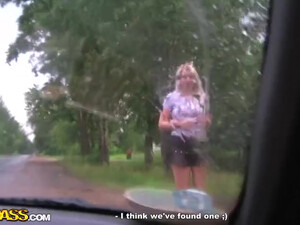 Русский пикапер ебет телку в заброшенном здании