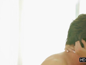 Отсосала мужу член и получила куни