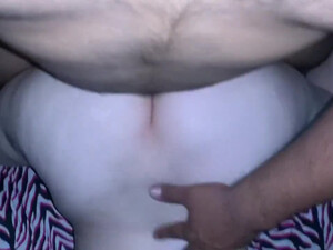 Пердолит жену пока не кончит