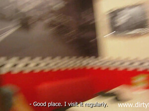 Секс в туалете с сосущей пассией