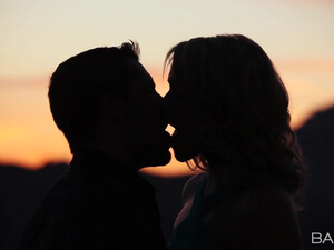 Очень нежный секс	двух молодых людей