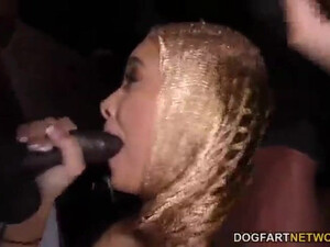 Gangbang Deepthroat Blowjob BBC GIF