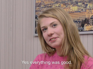 Зрелый мужик выебал девственницу во время порно кастинга