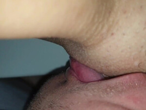 Сисястая телка не против анального секса с парнем на первом свидании